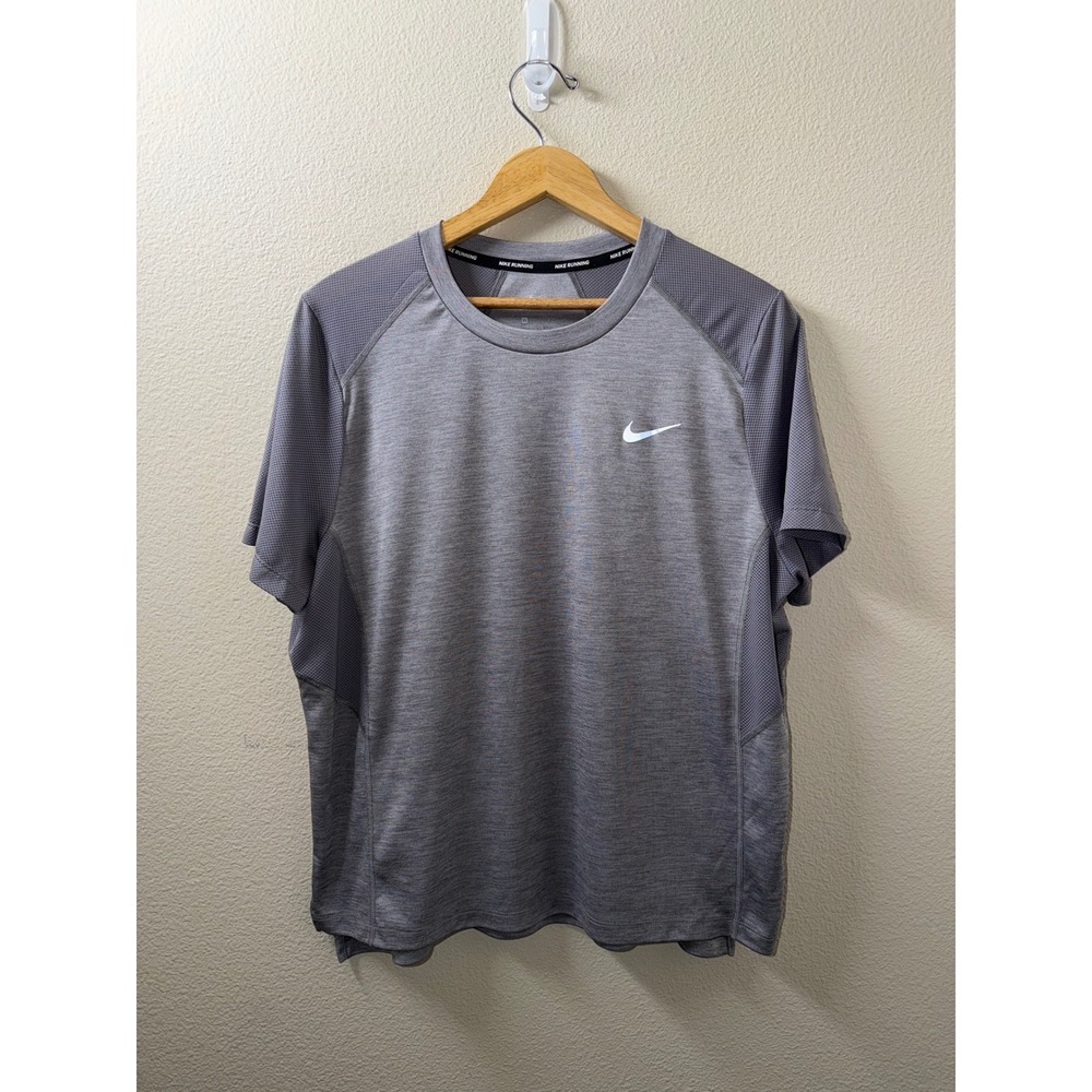 Women's Nike Drifit Running Shirt Size XL